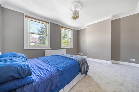 62 Grasmere Road, London, SE25 4RQ