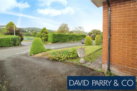 3 bedroom bungalow for sale, Warden Close Presteigne LD8 2DH