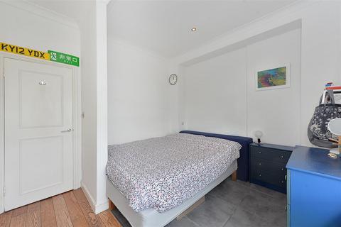 2 bedroom flat for sale, Cromwell Road, Earls Court SW5