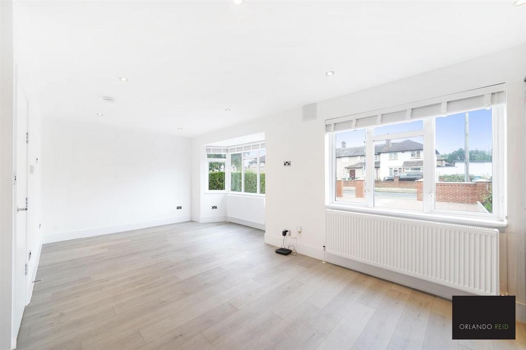 130 Eltham Green Road - Oy72p9 RAu Jxng Iq0j9 WW.jpg