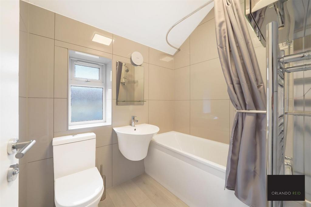 130 Eltham Green Road - lv4km YZj Oy2616 Mya Mdy.jpg