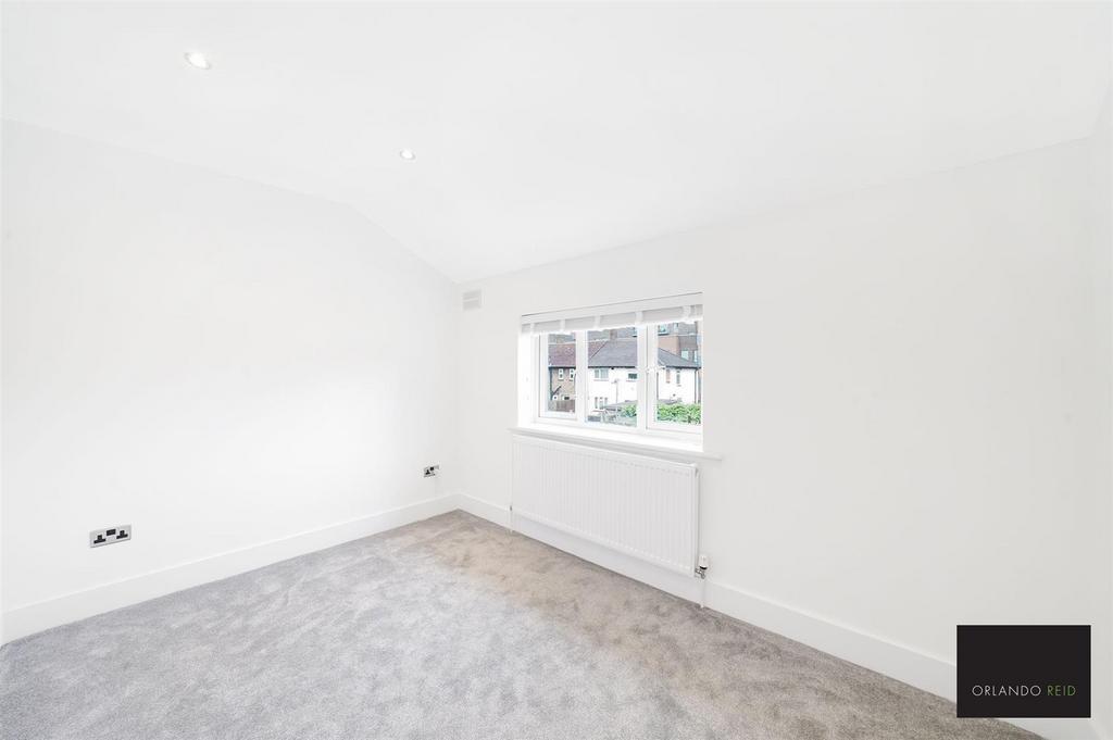 130 Eltham Green Road - mon Pu YXxk ENCcrx0 Z5 AK.jpg