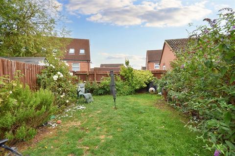 3 bedroom end of terrace house for sale, Lark Close, Corby NN18