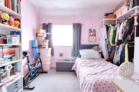 36 Daiglen Drive, South Ockendon, RM15 5RW