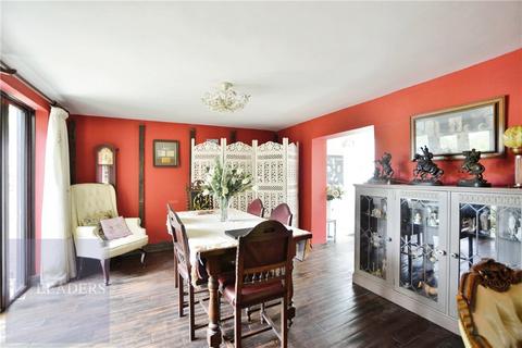 8 Brook Place, Halstead, CO9 1DG