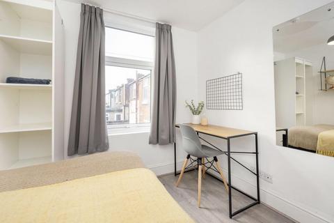 5 bedroom house share to rent, Connaught Road