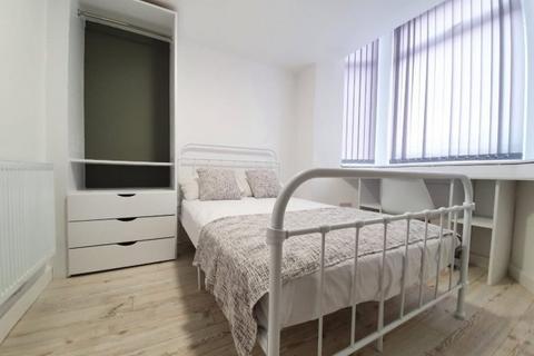 7 bedroom house share to rent, Cranborne Road