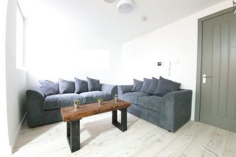 7 bedroom house share to rent, Cranborne Road