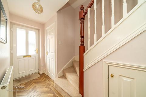 72 Kings Croft, Cannock, WS12 2GT