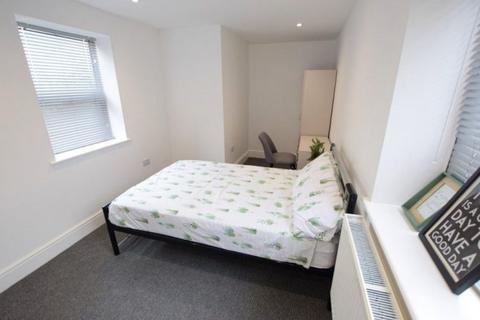 10 bedroom house share to rent, Monks Road