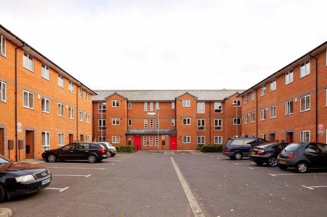 Brookside-de1-3jy-960463