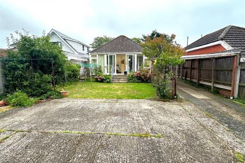 2 bedroom detached bungalow for sale, Lake Road, Poole