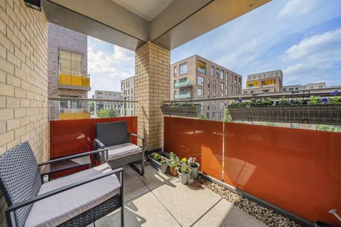 1 bedroom apartment for sale, Peartree Way, London