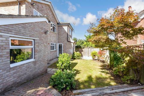 5 bedroom detached house for sale, The Glen, Shepherdswell, Dover, Kent