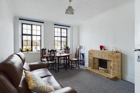 2 bedroom flat for sale, Bath Street, Brighton