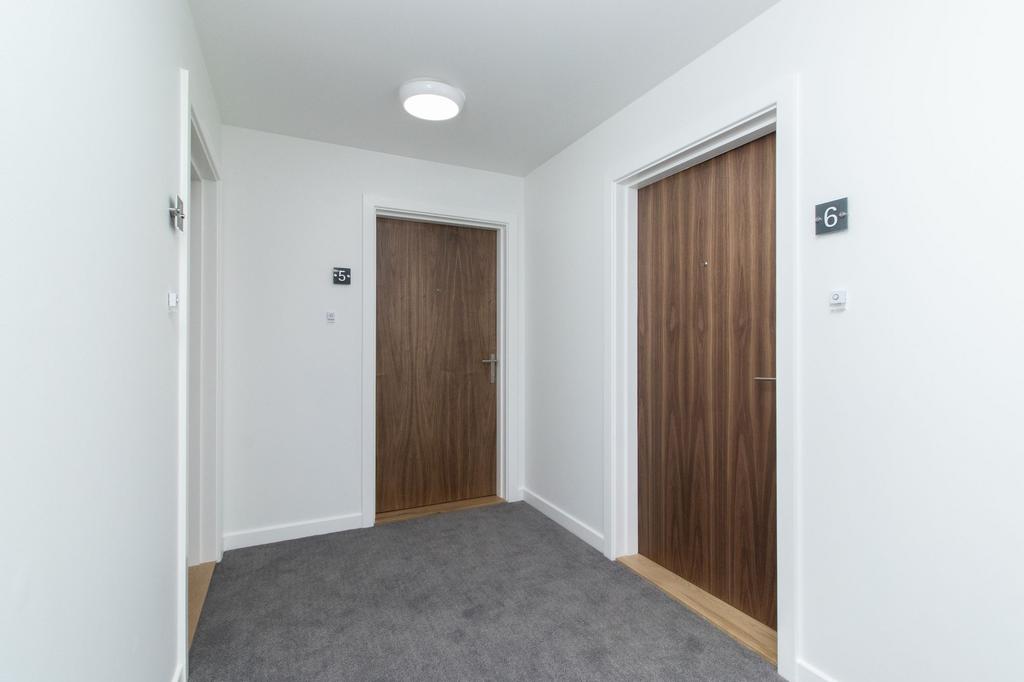 Apartment 6