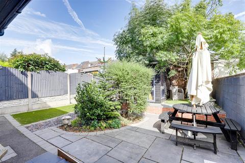 11 Ashdale Road, Ilkeston, DE7 5AH