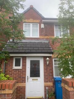 3 bedroom terraced house to rent, Manchester, Manchester M22