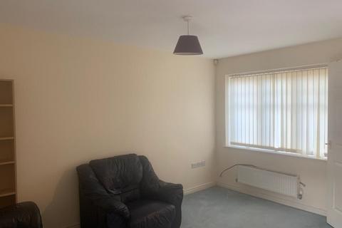 3 bedroom terraced house to rent, Manchester, Manchester M22