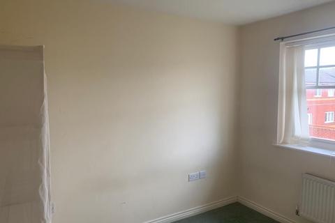 3 bedroom terraced house to rent, Manchester, Manchester M22