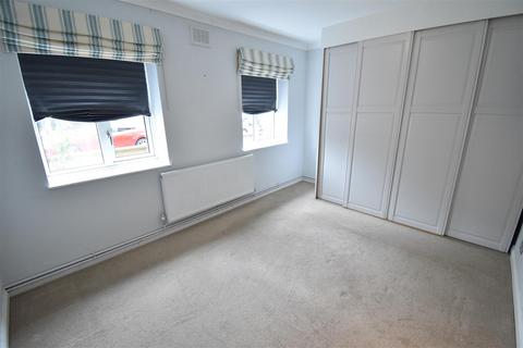 2 bedroom ground floor flat to rent, Surbiton Road, Kingston Upon Thames