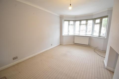 2 bedroom ground floor flat to rent, Surbiton Road, Kingston Upon Thames