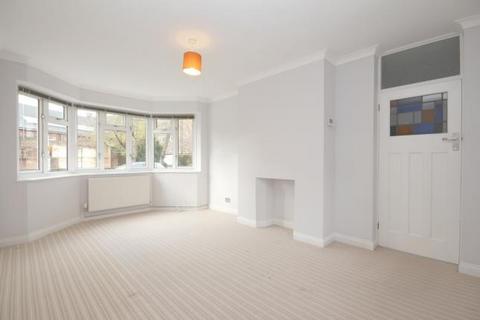 2 bedroom ground floor flat to rent, Surbiton Road, Kingston Upon Thames