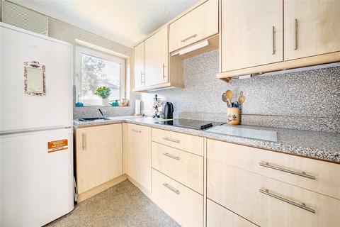 2 bedroom apartment for sale, Nicholson Court, Fitzroy Drive, Leeds