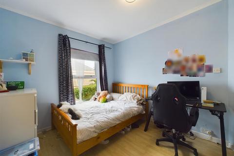 28 Cambridge Grove, Ilfracombe, EX34 9JZ