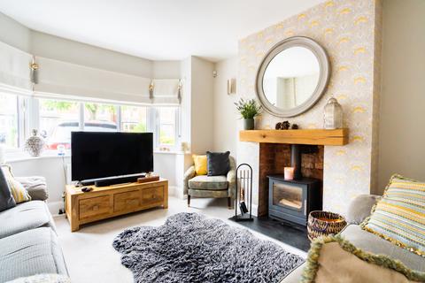72 Shrubbery Avenue, Worcester, WR1 1QP
