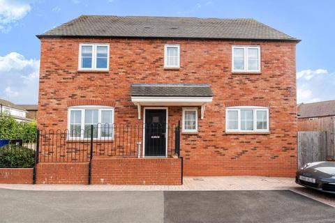 4 bedroom detached house for sale, Banbury,  Oxfordshire,  OX16