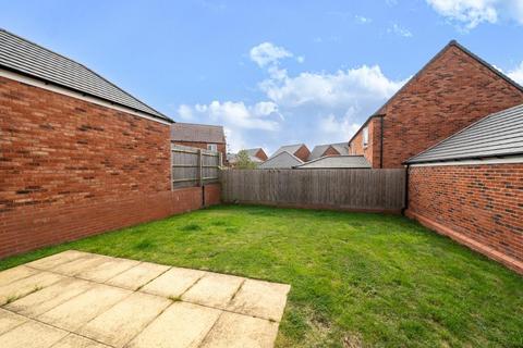 4 bedroom detached house for sale, Banbury,  Oxfordshire,  OX16