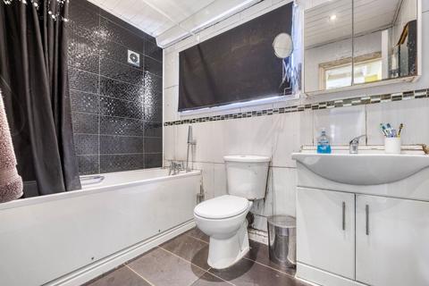 31 Brownley Road, Shirley, Solihull, B90 4QP