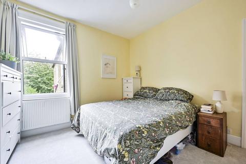 80 Thames Road, London, W4 3RE