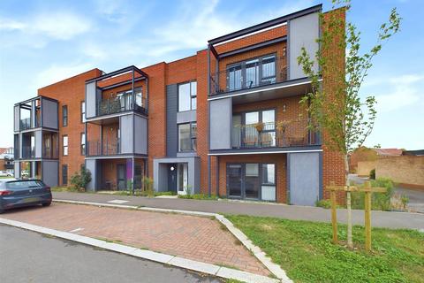 1 bedroom apartment for sale, Bird Cherry Lane, Harlow CM17