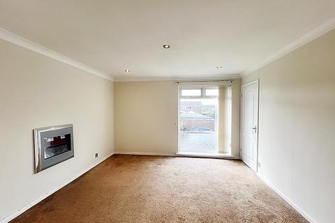 2 bedroom apartment for sale, Sunholme Drive, Hadrian Lodge, Wallsend