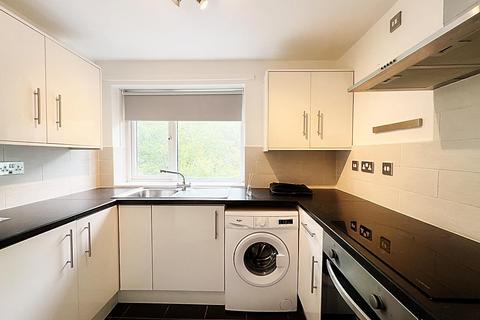 2 bedroom apartment for sale, Sunholme Drive, Hadrian Lodge, Wallsend