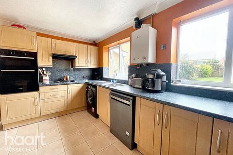 3 bedroom semi-detached house for sale, Falklands Drive, Wisbech