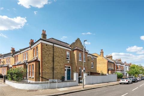 4 bedroom semi-detached house for sale, Heslop Road, SW12