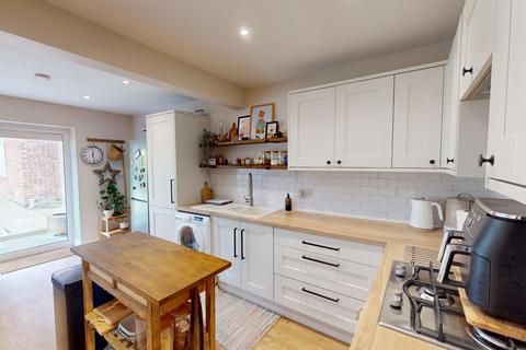 77 Ashley Way, Northampton, NN3 3EB