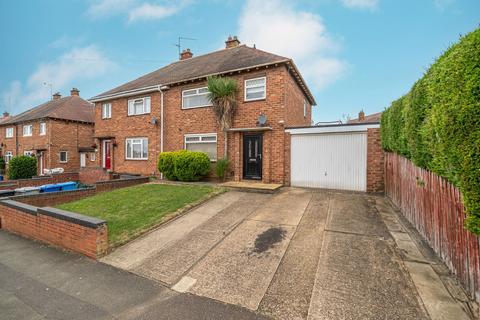 3 bedroom semi-detached house for sale, Almond Road, Kettering NN16