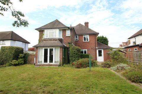 4 bedroom detached house for sale, Avenue Road, New Milton, Hampshire, BH25