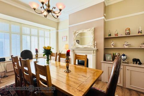 18 Maureen Terrace, Seaham, SR7 7SN