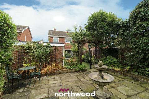 27 Darrington Drive, Warmsworth, Doncaster, DN4 9LF