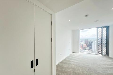 2 bedroom apartment to rent, Viadux, Deansgate, M1