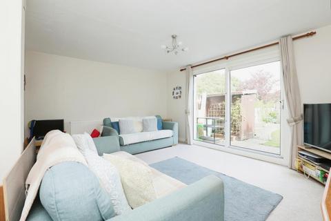 39 Brindley Crescent, Sheffield, S8 8PZ