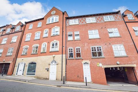 2 bedroom flat to rent, Kingsway, Altrincham, Cheshire, WA14