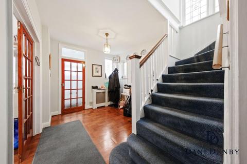 5 bedroom detached house for sale, The Rise, Edgware HA8