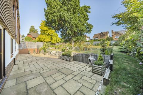 5 bedroom detached house for sale, Poyle Gardens, Bracknell, Berkshire