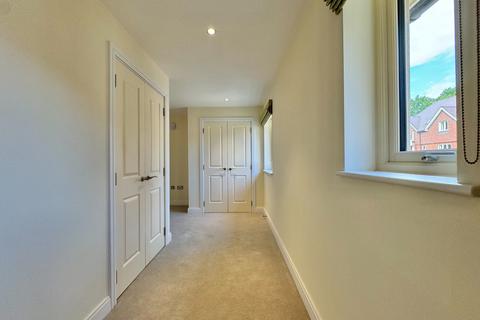 1 bedroom retirement property for sale, Bishopstoke Park, Eastleigh